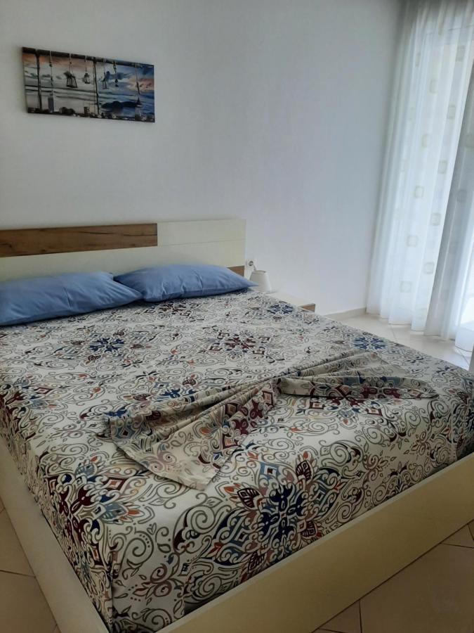 Kela Apartment 3 Sarandë Eksteriør bilde