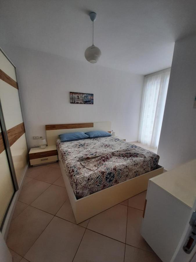Kela Apartment 3 Sarandë Eksteriør bilde