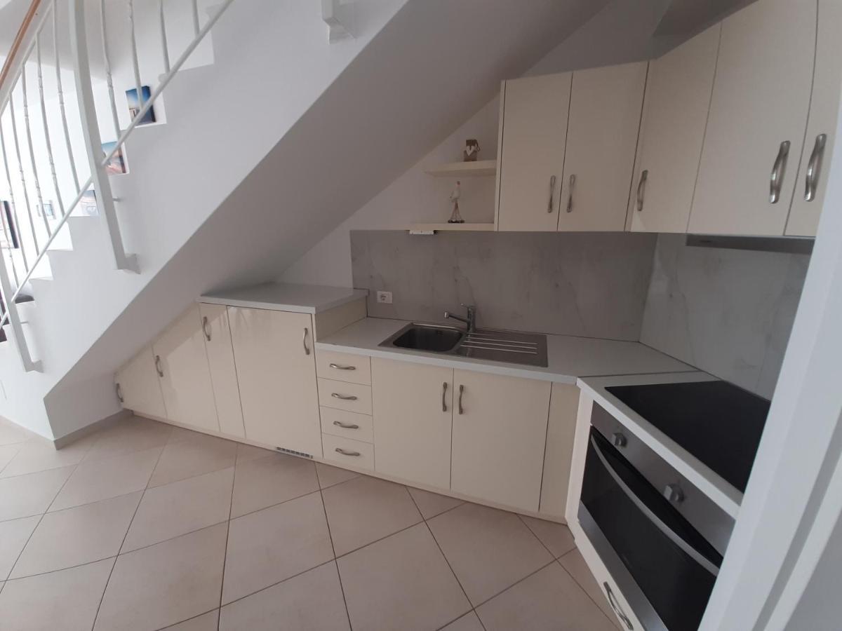 Kela Apartment 3 Sarandë Eksteriør bilde
